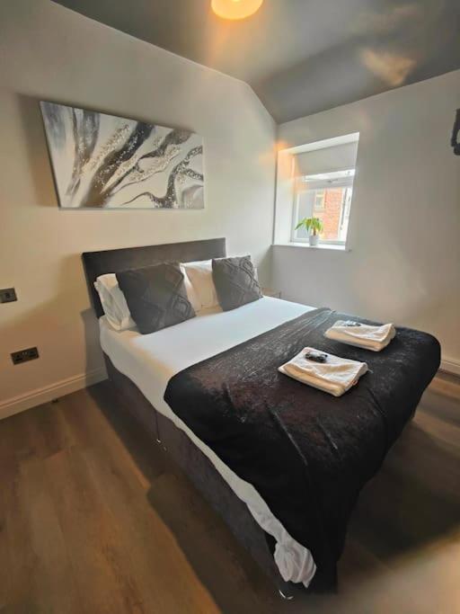 Sloane Modern 2 Bedroom Seafront Apartment 블랙풀 외부 사진